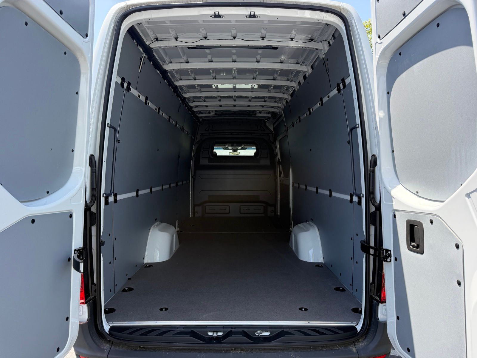 2025 Mercedes-Benz Sprinter Cargo Van Base - Photo 17