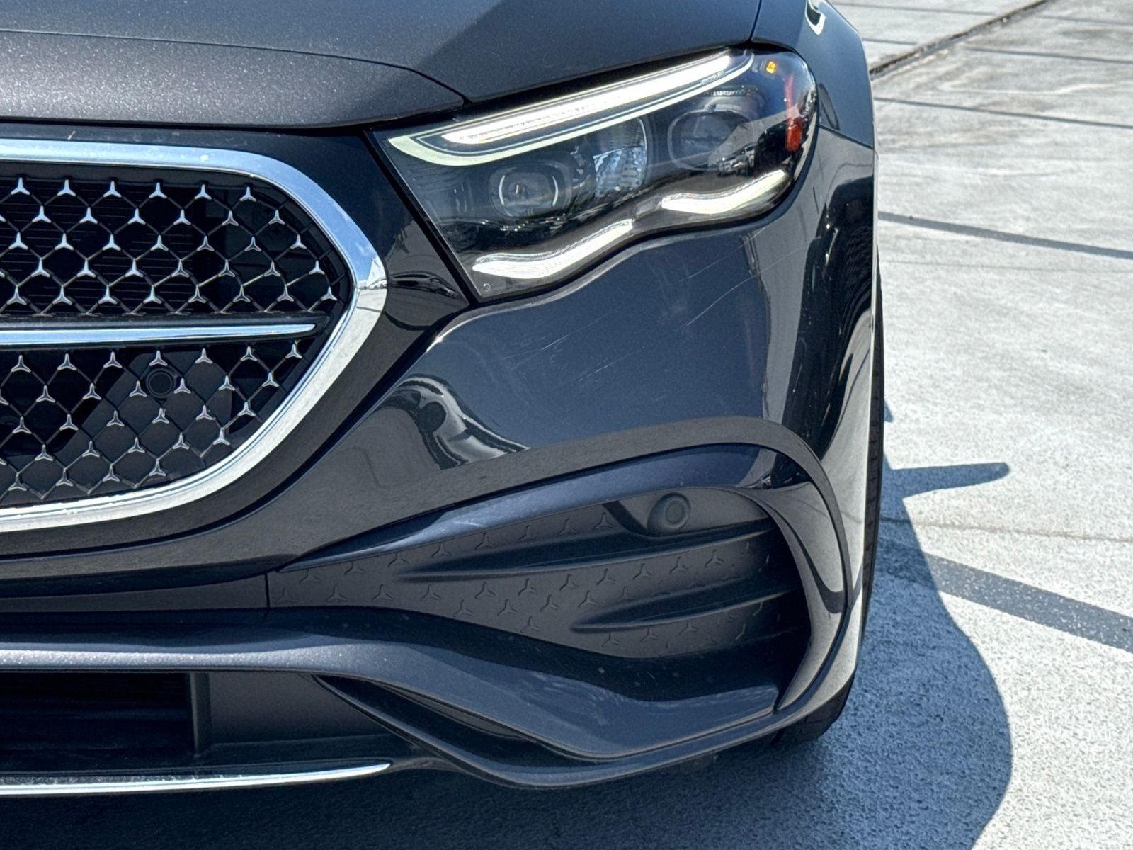 2025 Mercedes-Benz E-Class E350 - Photo 6