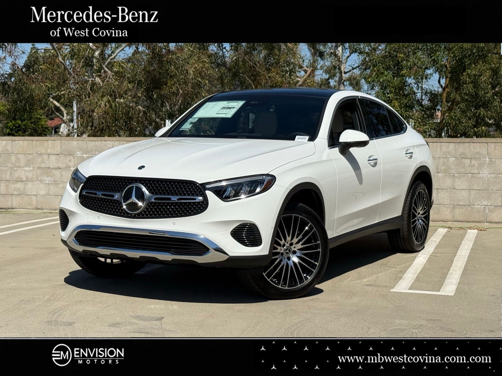 2026 Mercedes-Benz GLC GLC 300 4MATIC's photo