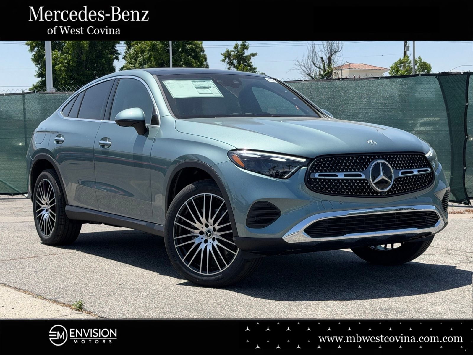 2026 Mercedes-Benz GLC GLC 300 4MATIC's photo