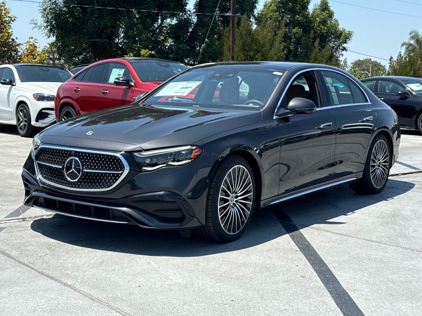 2025 Mercedes-Benz E-Class E350 - Photo 7