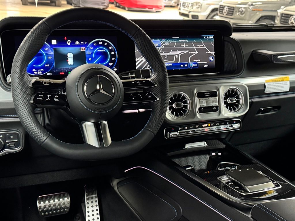 2025 Mercedes-Benz G-Class G580 - Photo 25