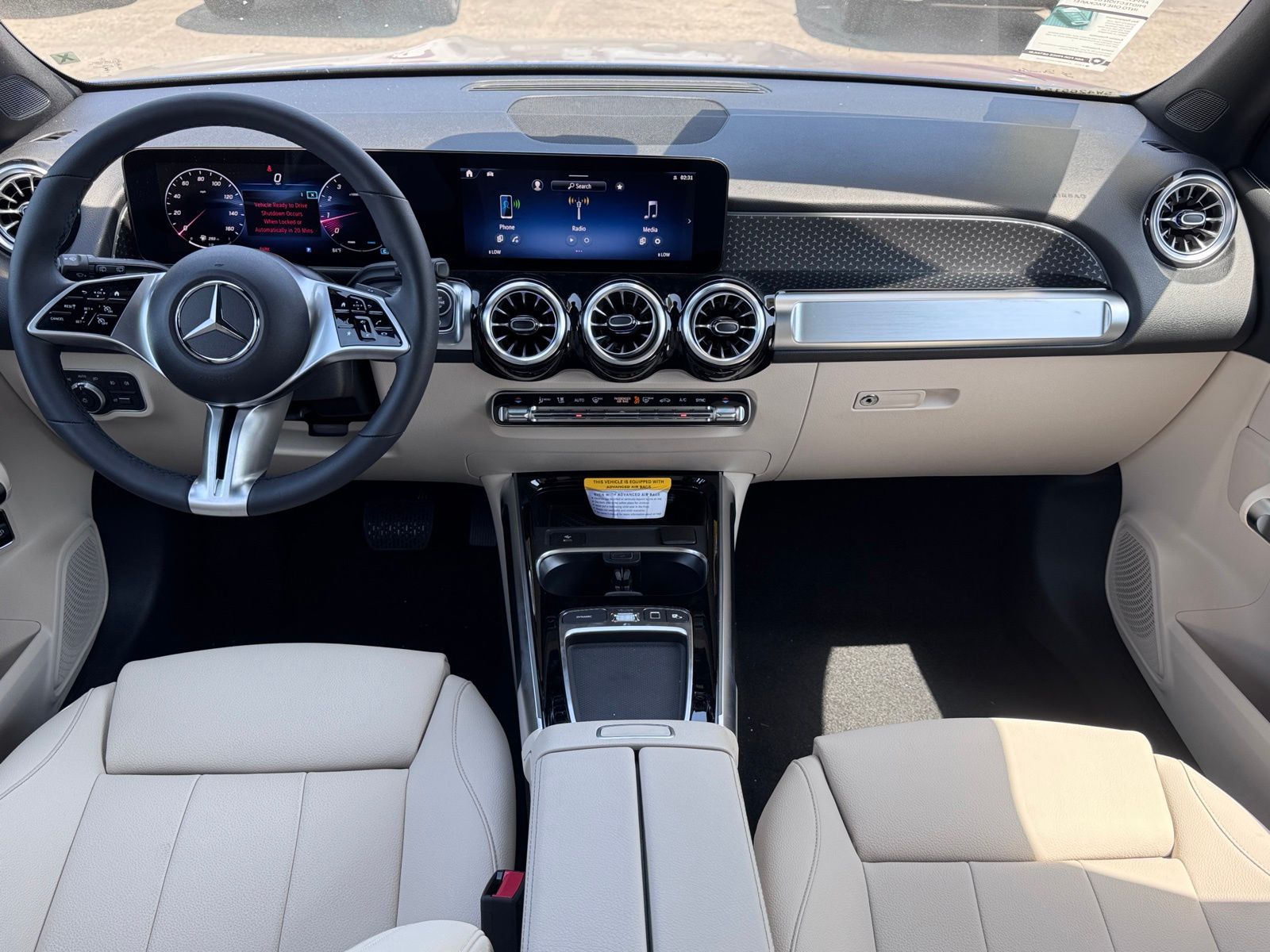 2025 Mercedes-Benz GLB Base - Photo 27