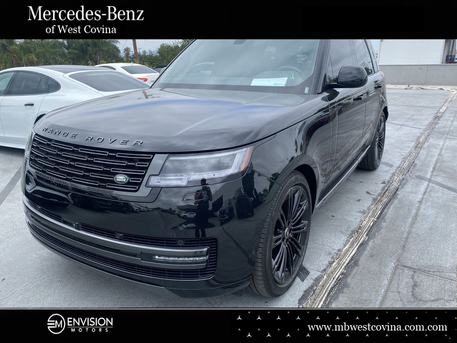 2025 Land Rover Range Rover 4.4 SE SWB's photo