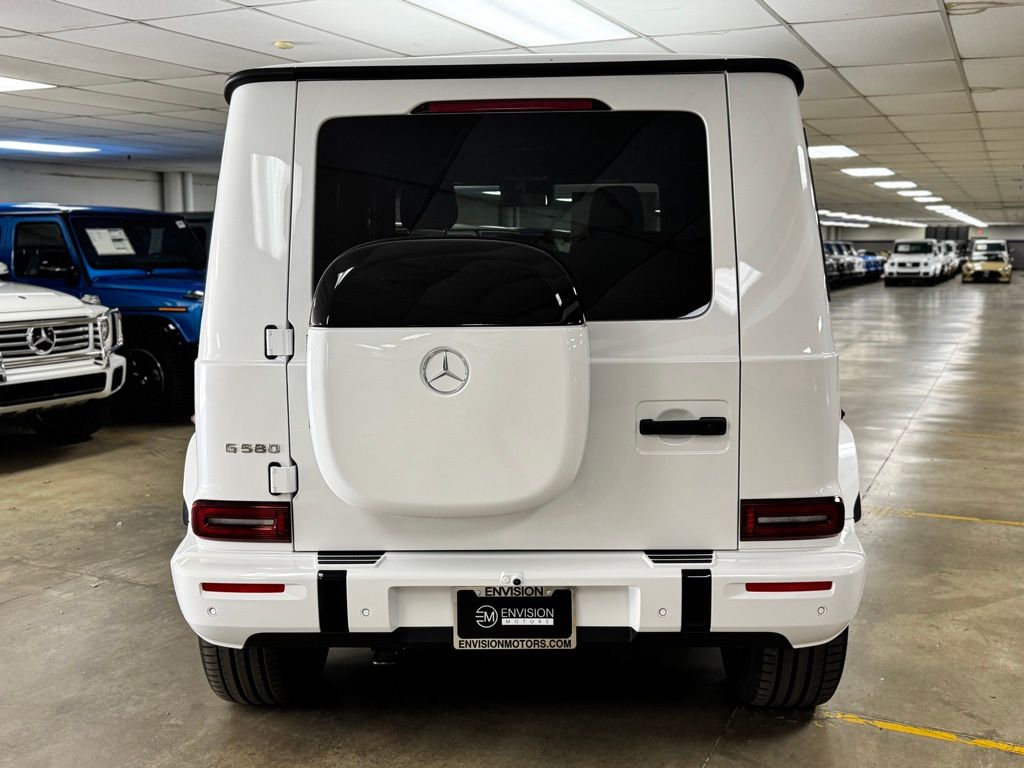 2025 Mercedes-Benz G-Class G580 - Photo 10
