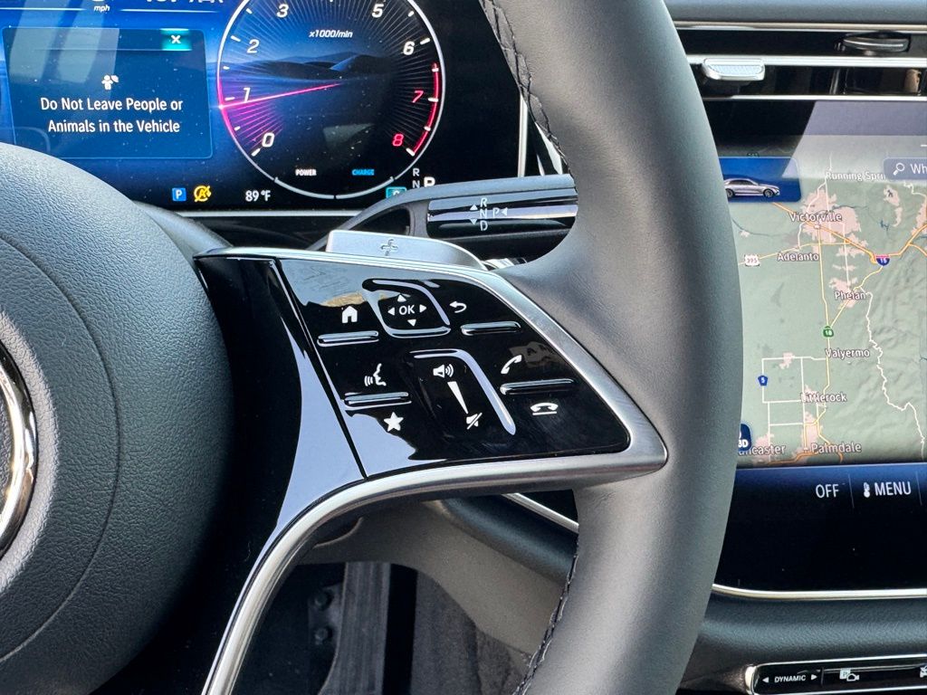 2025 Mercedes-Benz E-Class E350 - Photo 23