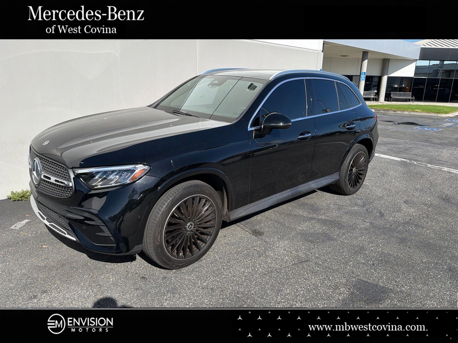 2025 Mercedes-Benz GLC