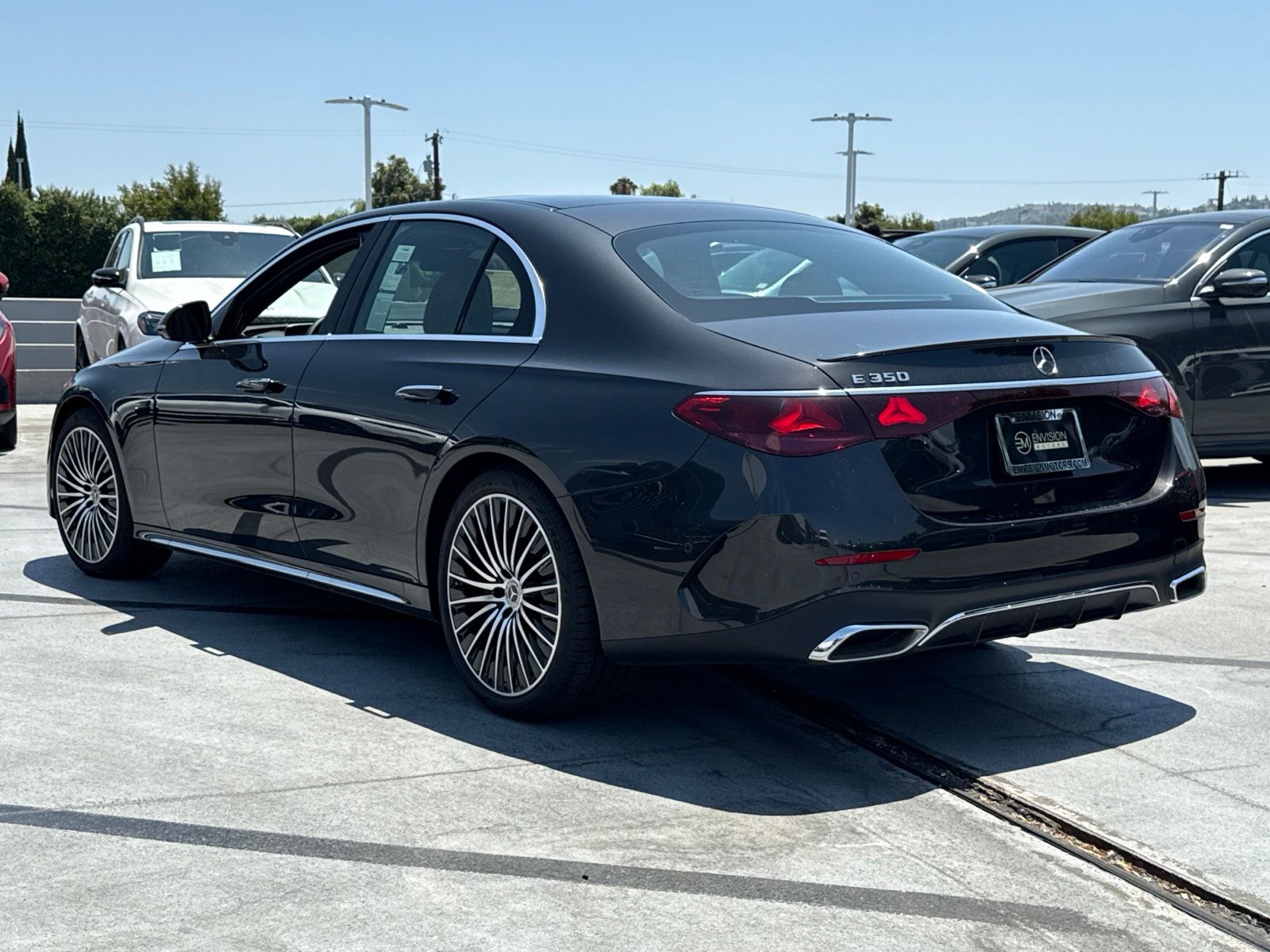 2025 Mercedes-Benz E-Class E350 - Photo 8