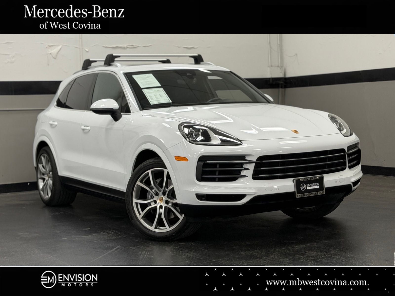 Carrara White Metallic 2022 Porsche Cayenne SUV / Crossover All-Wheel Drive 8-Speed Automatic