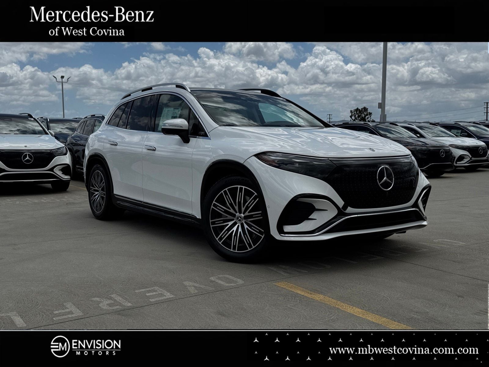 2026 Mercedes-Benz EQS SUV EQS 400 4MATIC's photo