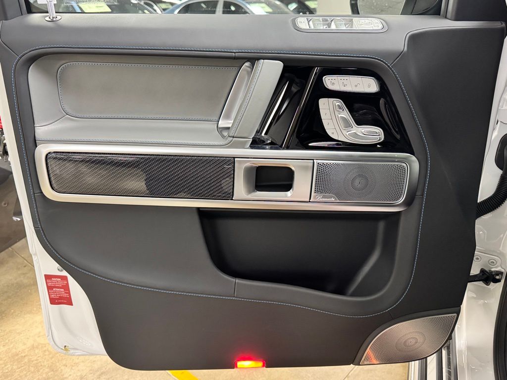 2025 Mercedes-Benz G-Class G580 - Photo 14