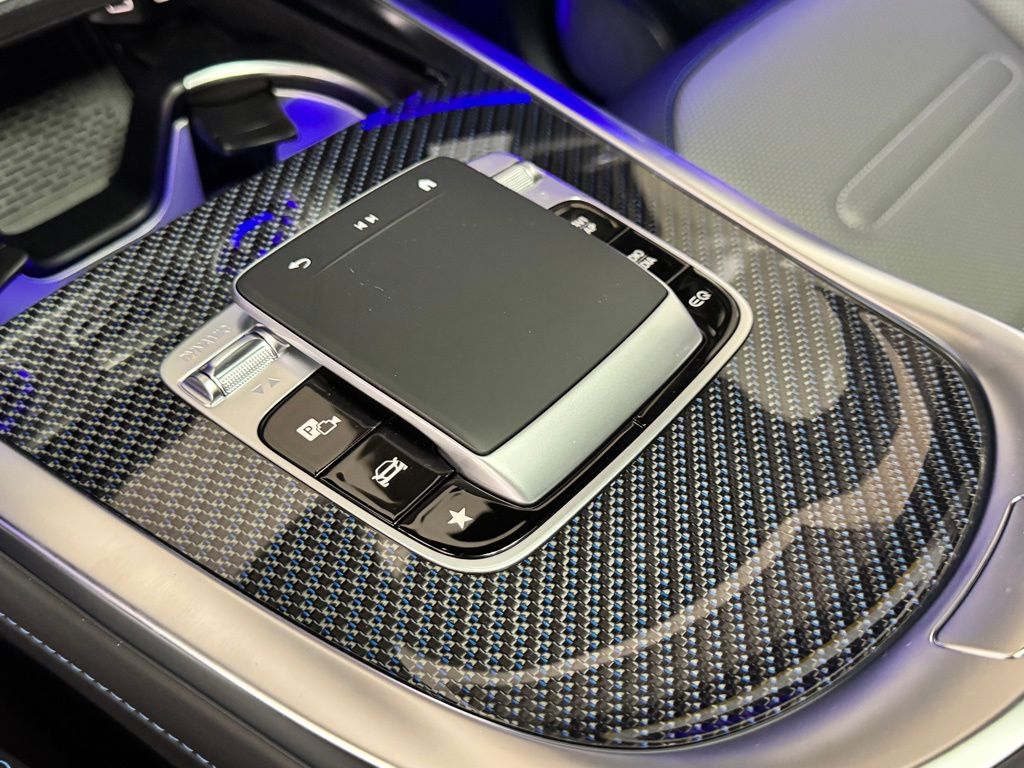 2025 Mercedes-Benz G-Class G580 - Photo 24