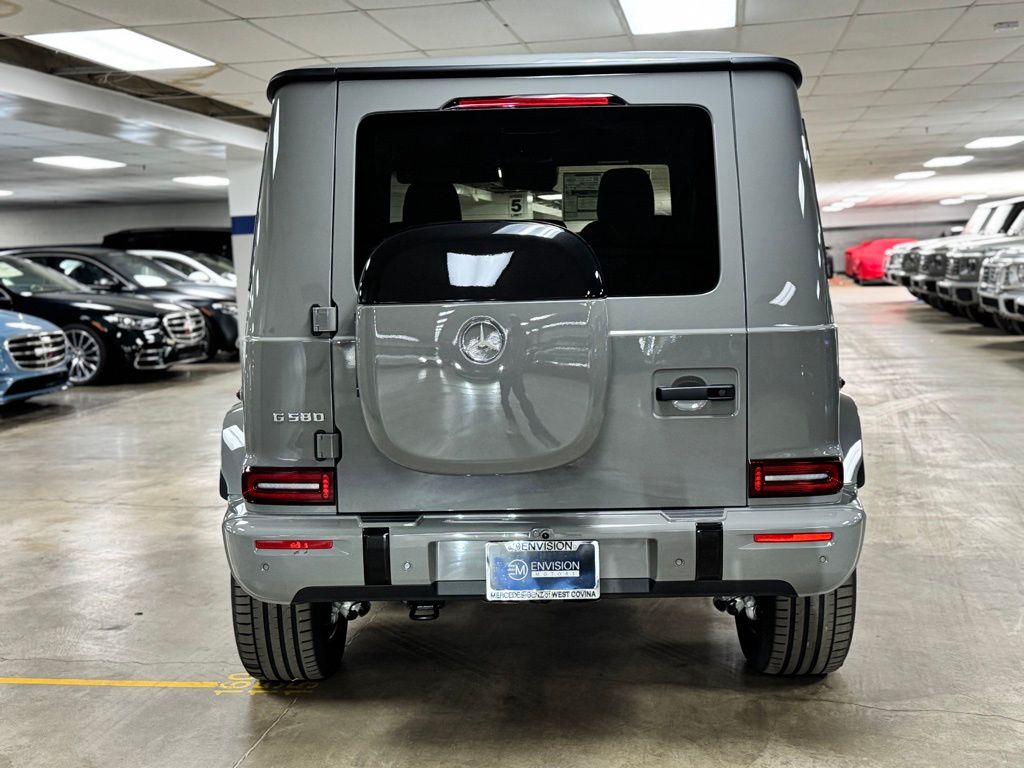 2025 Mercedes-Benz G-Class G580 - Photo 10