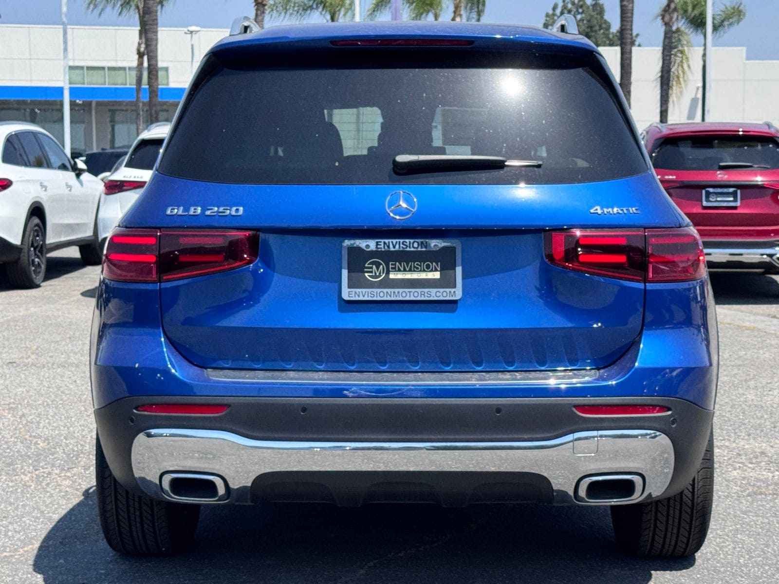 2025 Mercedes-Benz GLB Base - Photo 10