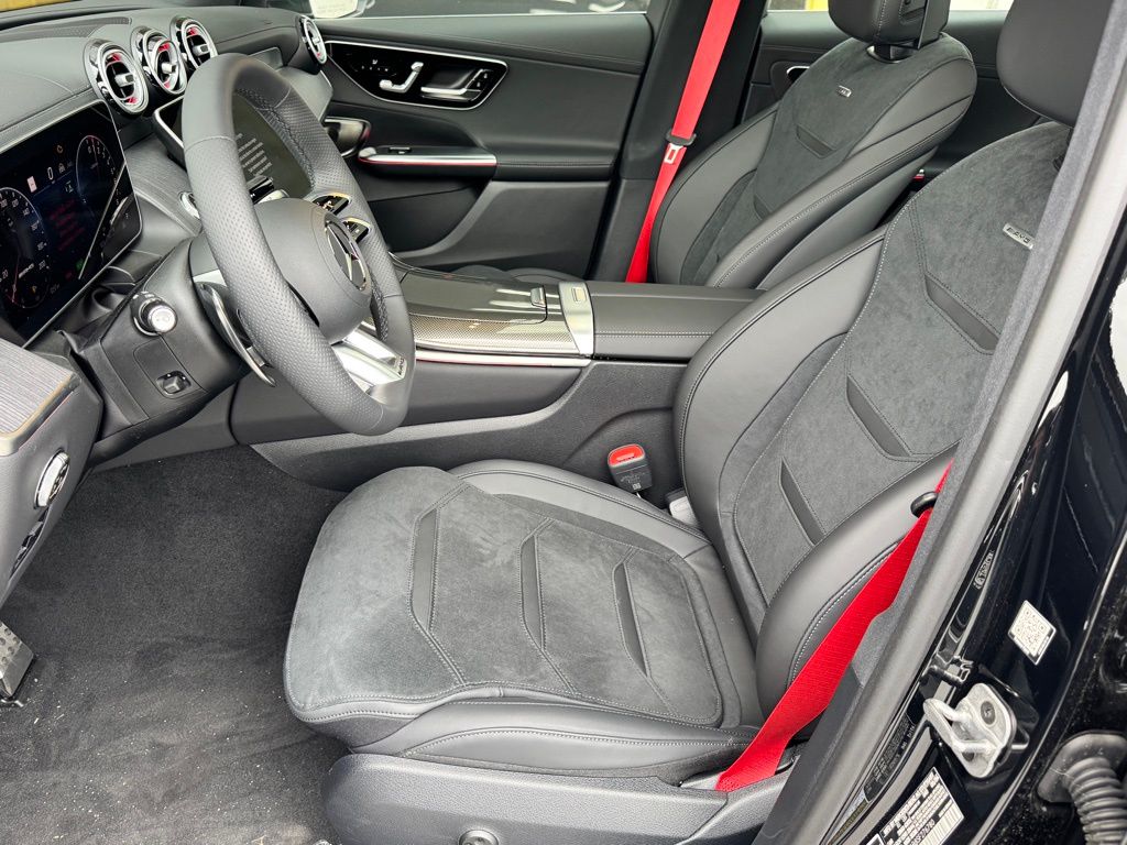 2025 Mercedes-Benz GLC AMG GLC63 S - Photo 18