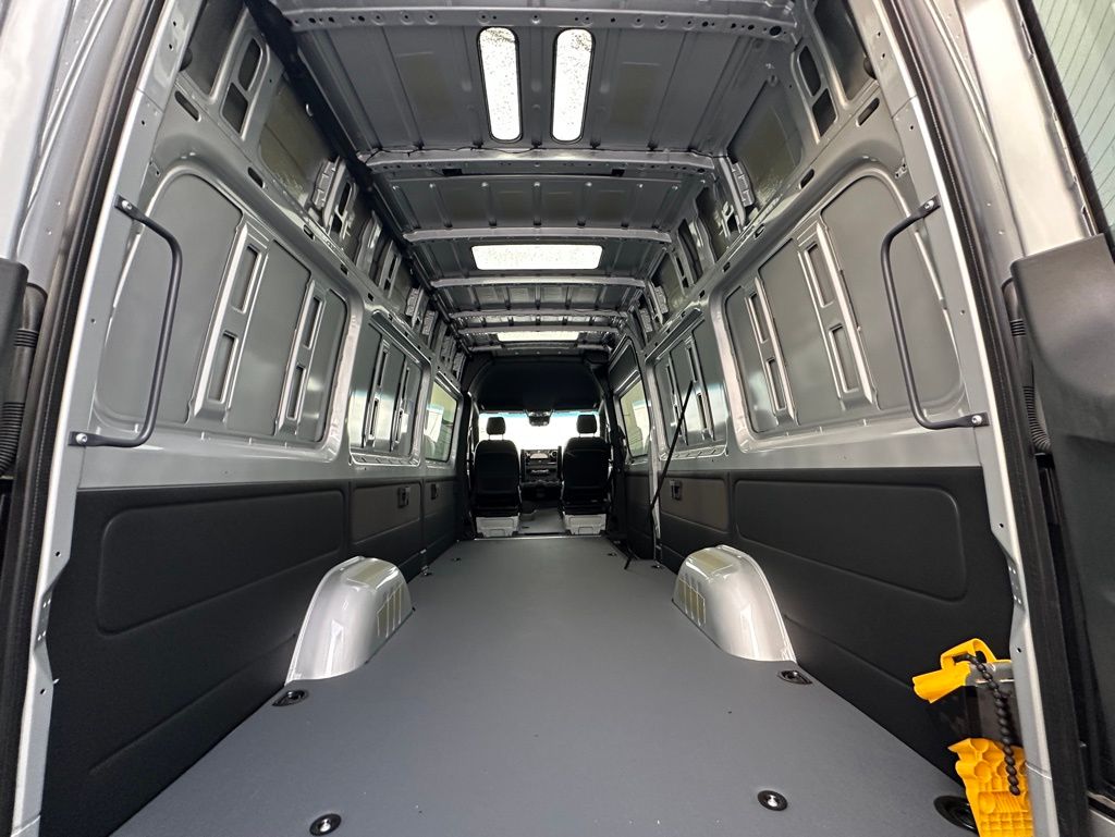 2023 Mercedes-Benz Sprinter Cargo Van Base - Photo 5