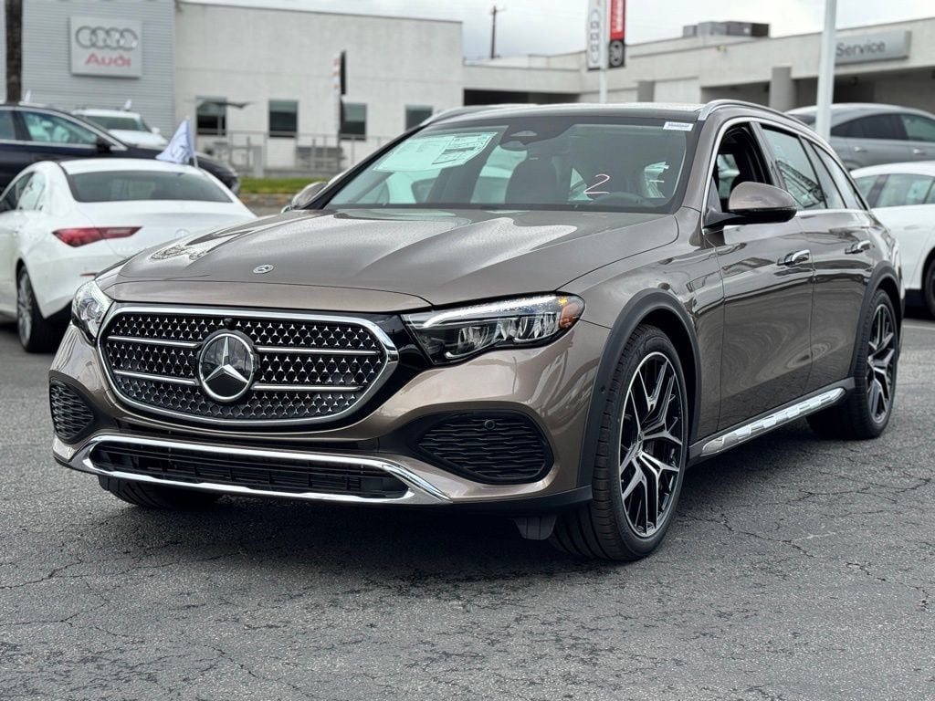 2025 Mercedes-Benz E-Class E450 All-Terrain - Photo 7