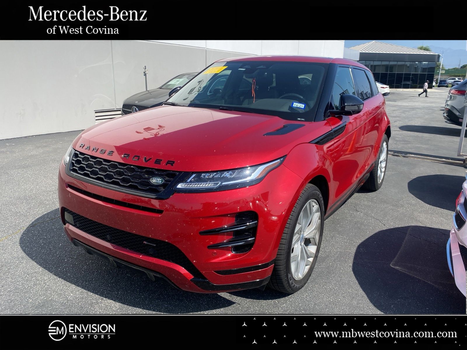 2022 Land Rover Range Rover Evoque R-Dynamic S's photo