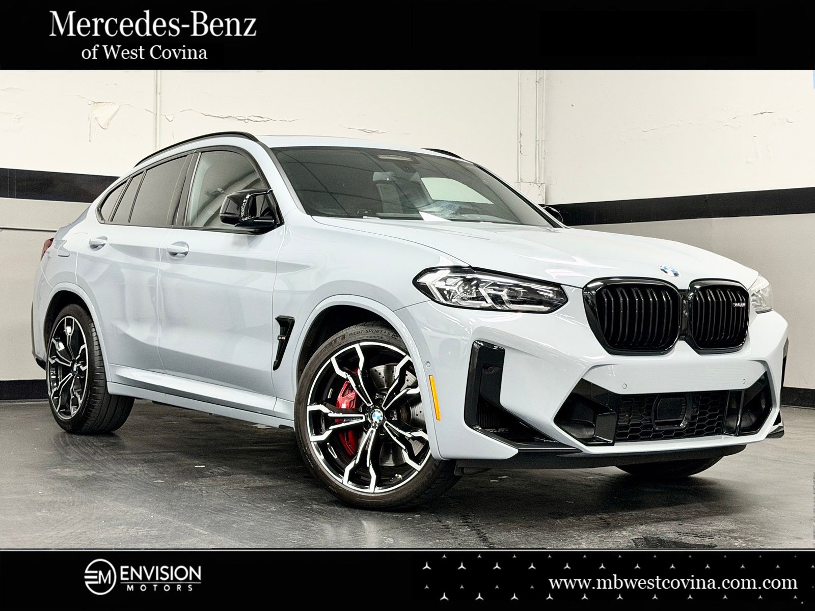 2023 BMW X4 M -'s photo