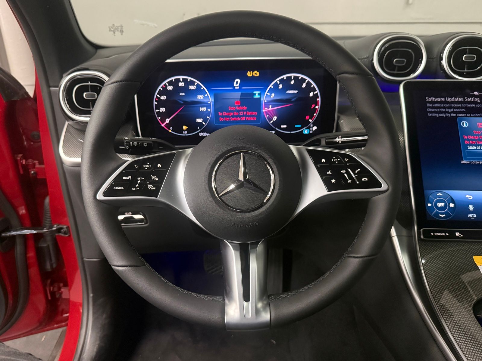 2025 Mercedes-Benz GLC Base - Photo 19