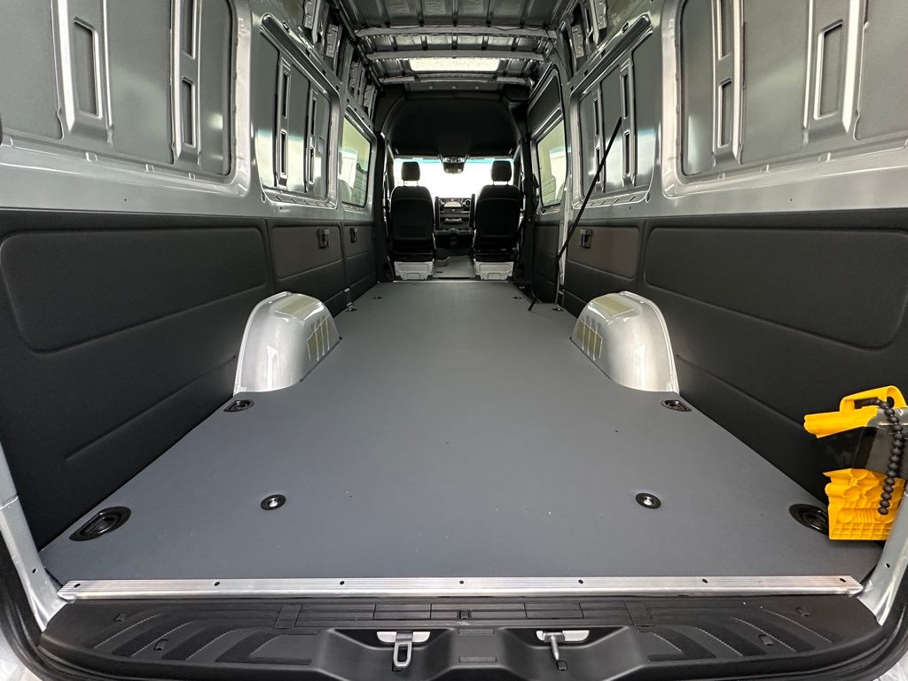 2023 Mercedes-Benz Sprinter Cargo Van Base - Photo 7