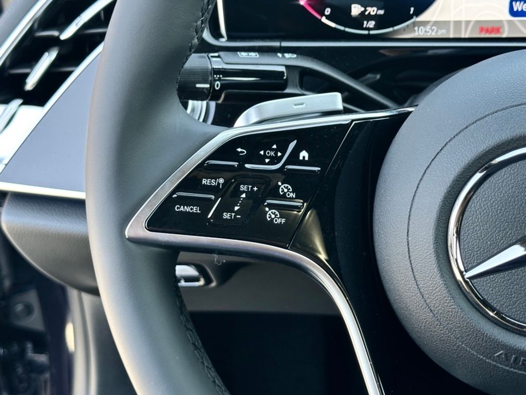 2025 Mercedes-Benz E-Class E350 - Photo 19