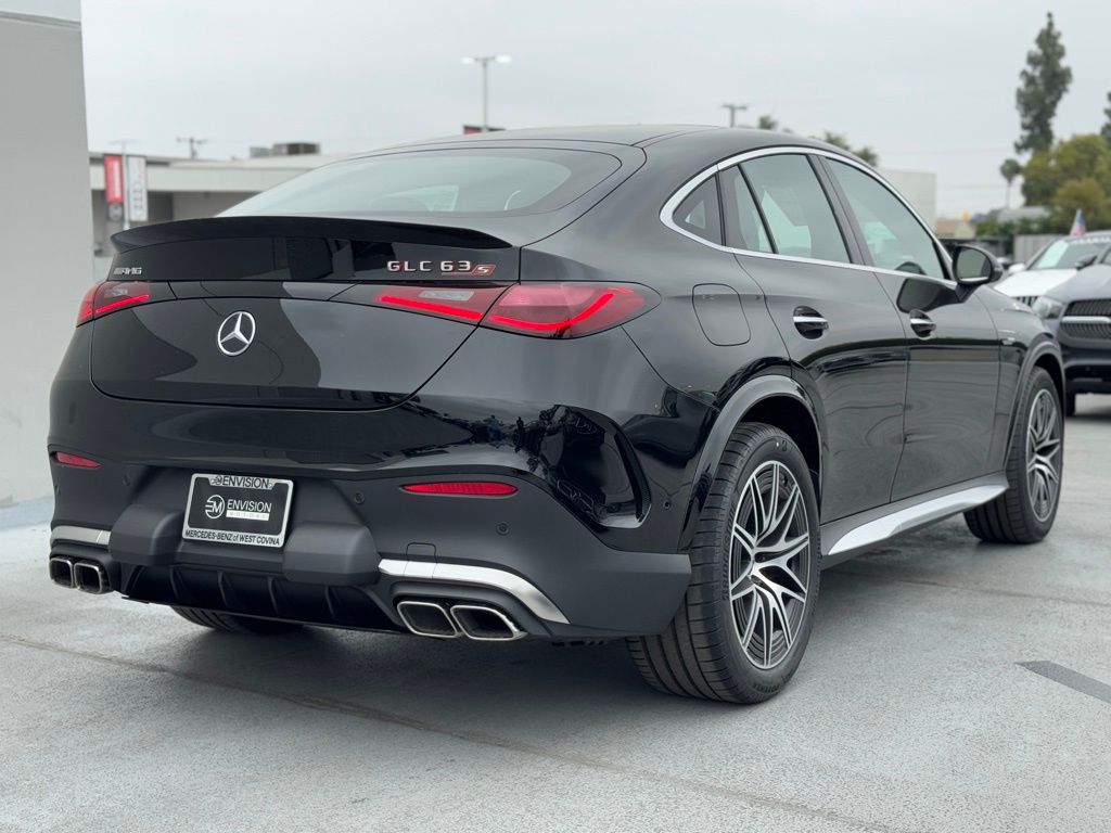 2025 Mercedes-Benz GLC AMG GLC63 S - Photo 11