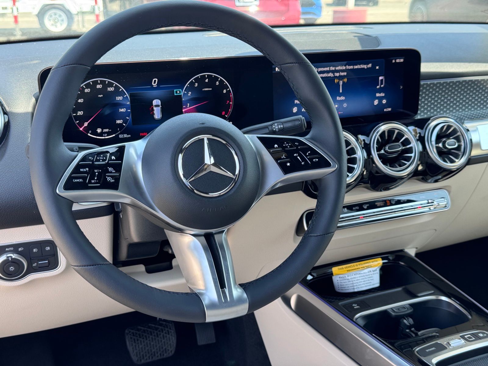 2025 Mercedes-Benz GLB Base - Photo 26
