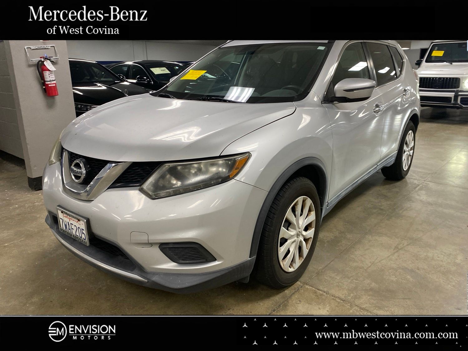 2016 Nissan Rogue S FWD's photo