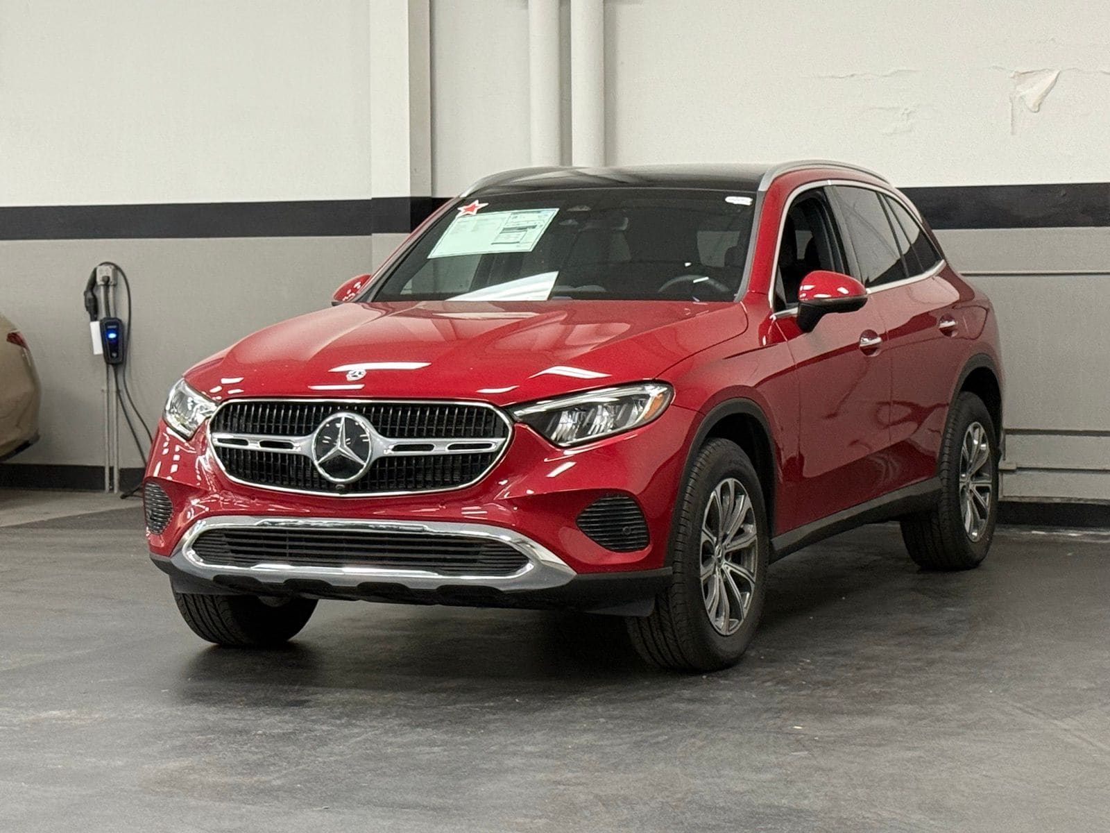 2025 Mercedes-Benz GLC Base - Photo 6