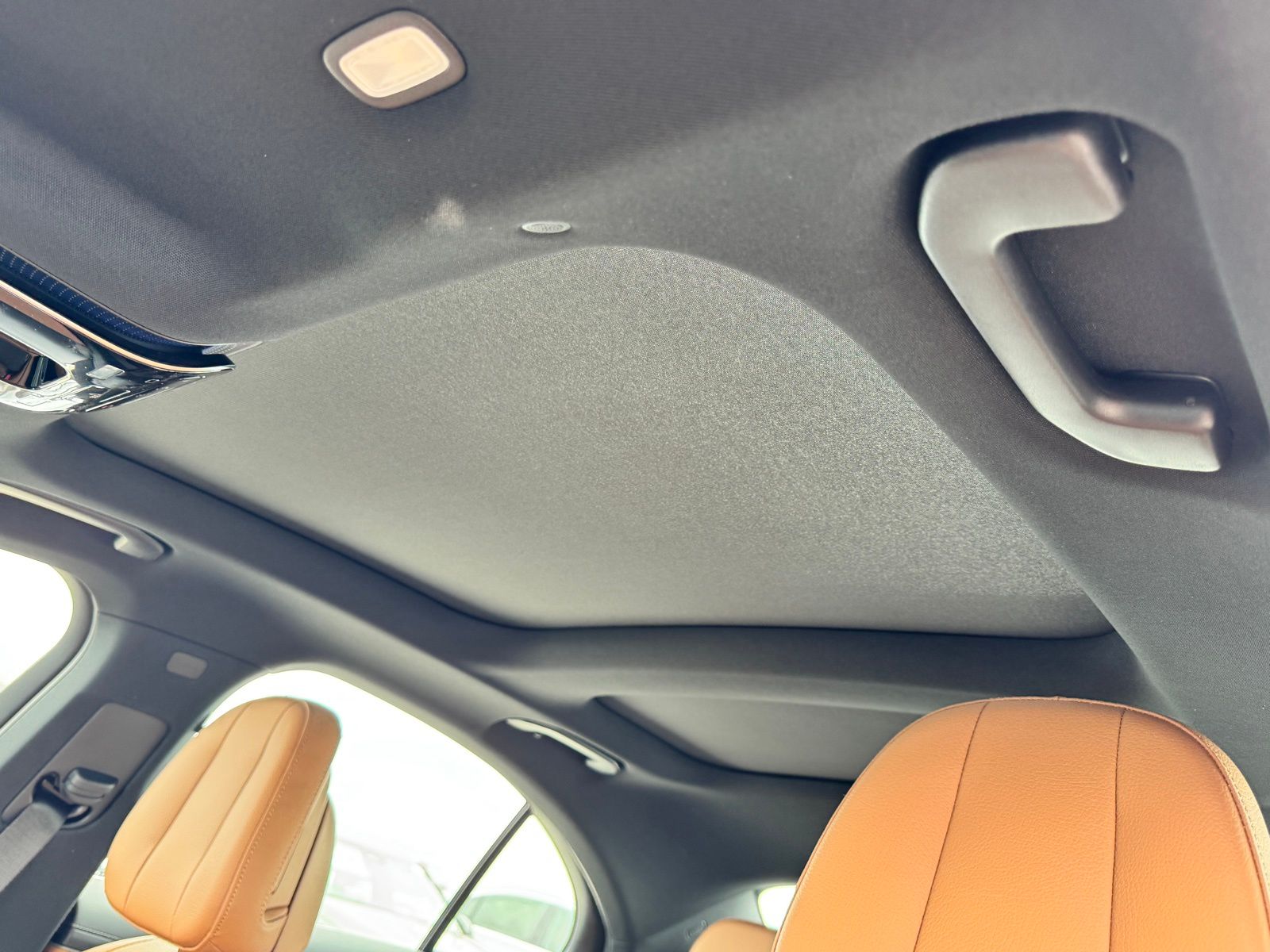 2025 Mercedes-Benz E-Class E350 - Photo 20