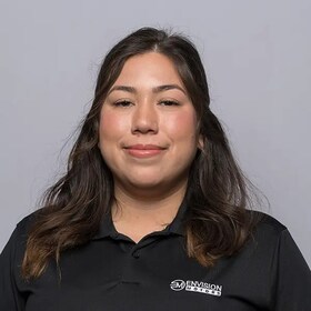 Staff member Christina Franco from ID_f42721