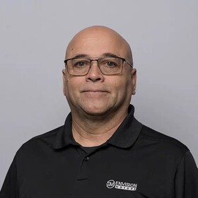 Staff member Ronald Mairena from ID_f42721