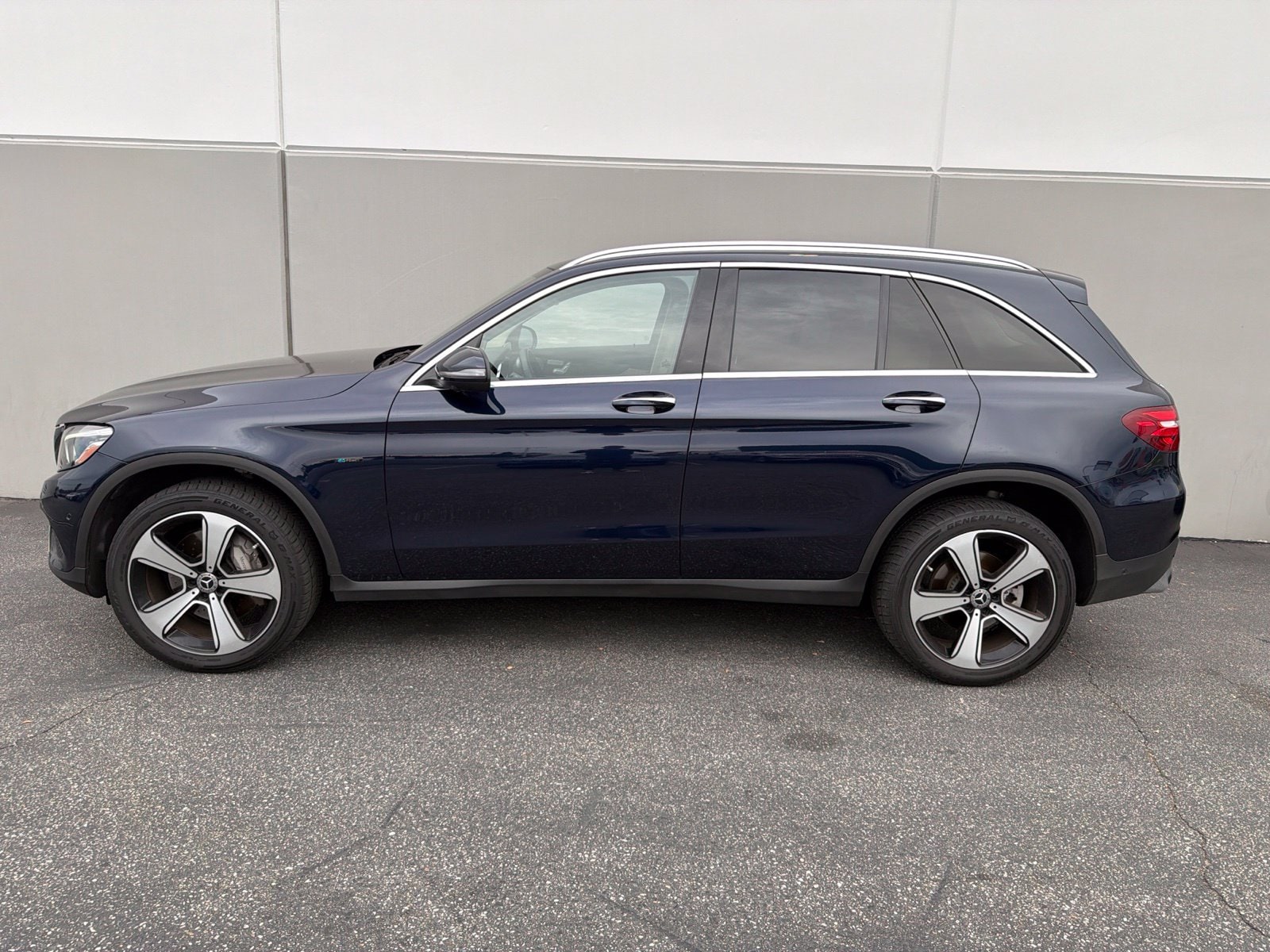 Used 2019 Mercedes-Benz GLC GLC350e with VIN WDC0G5EB4KF629676 for sale in West Covina, CA
