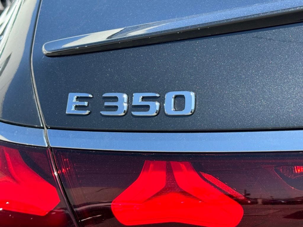 2025 Mercedes-Benz E-Class E350 - Photo 12