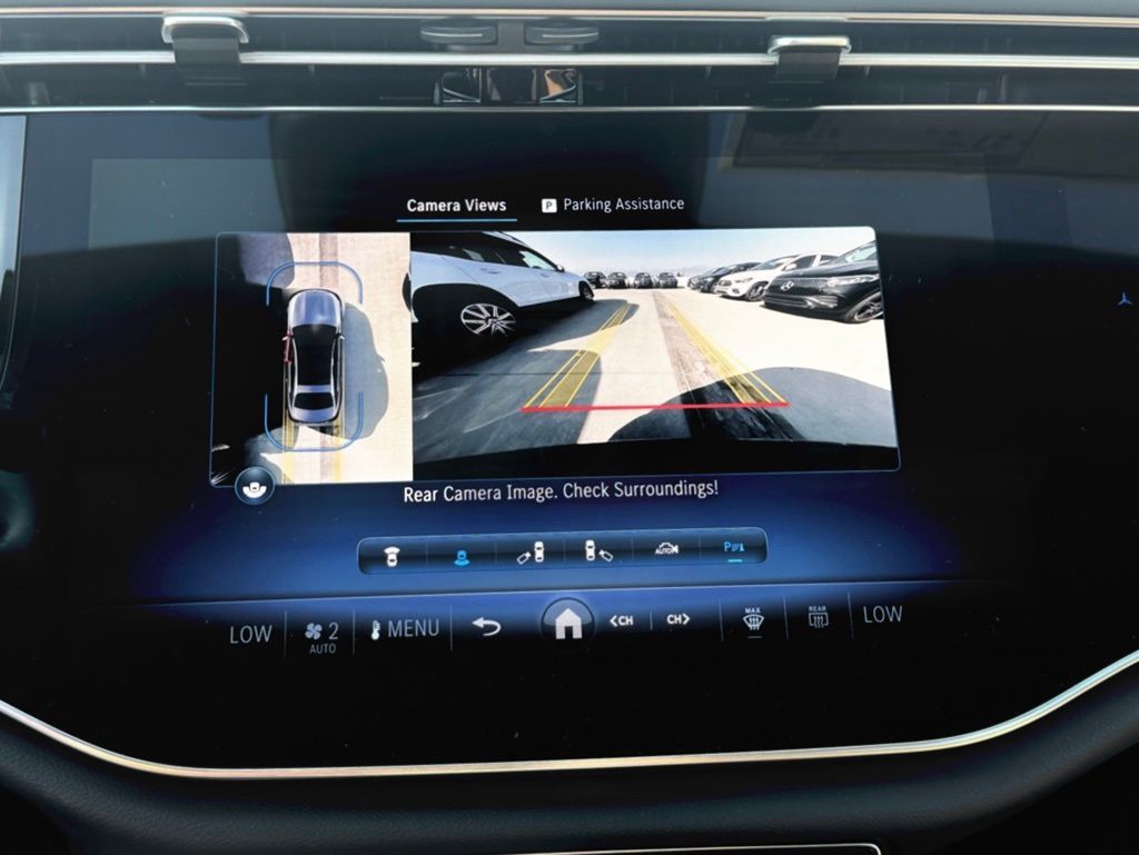 2025 Mercedes-Benz E-Class E350 - Photo 21