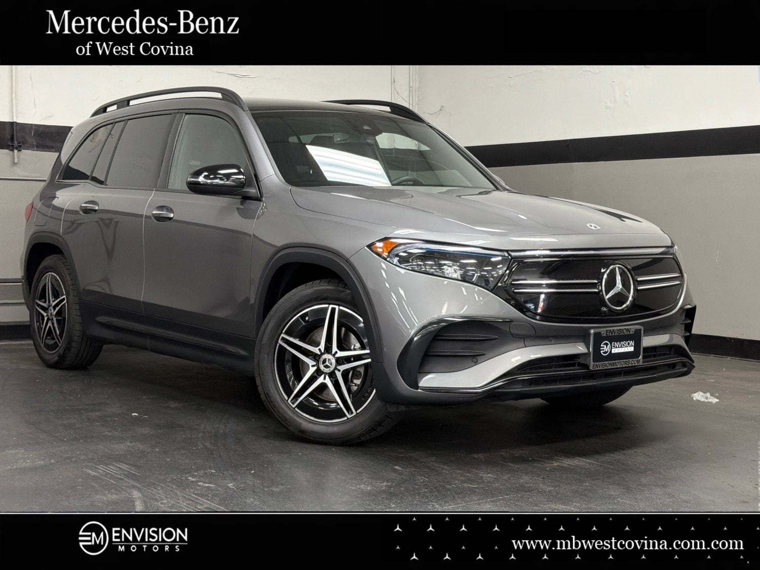2023 Mercedes-Benz EQB EQB 300's photo