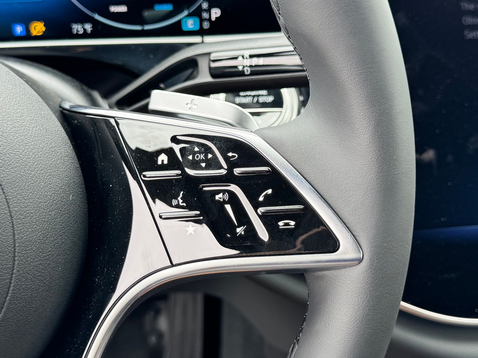 2025 Mercedes-Benz E-Class E350 - Photo 22