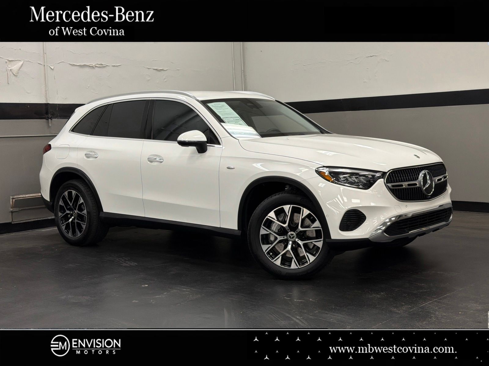 2025 Mercedes-Benz GLC