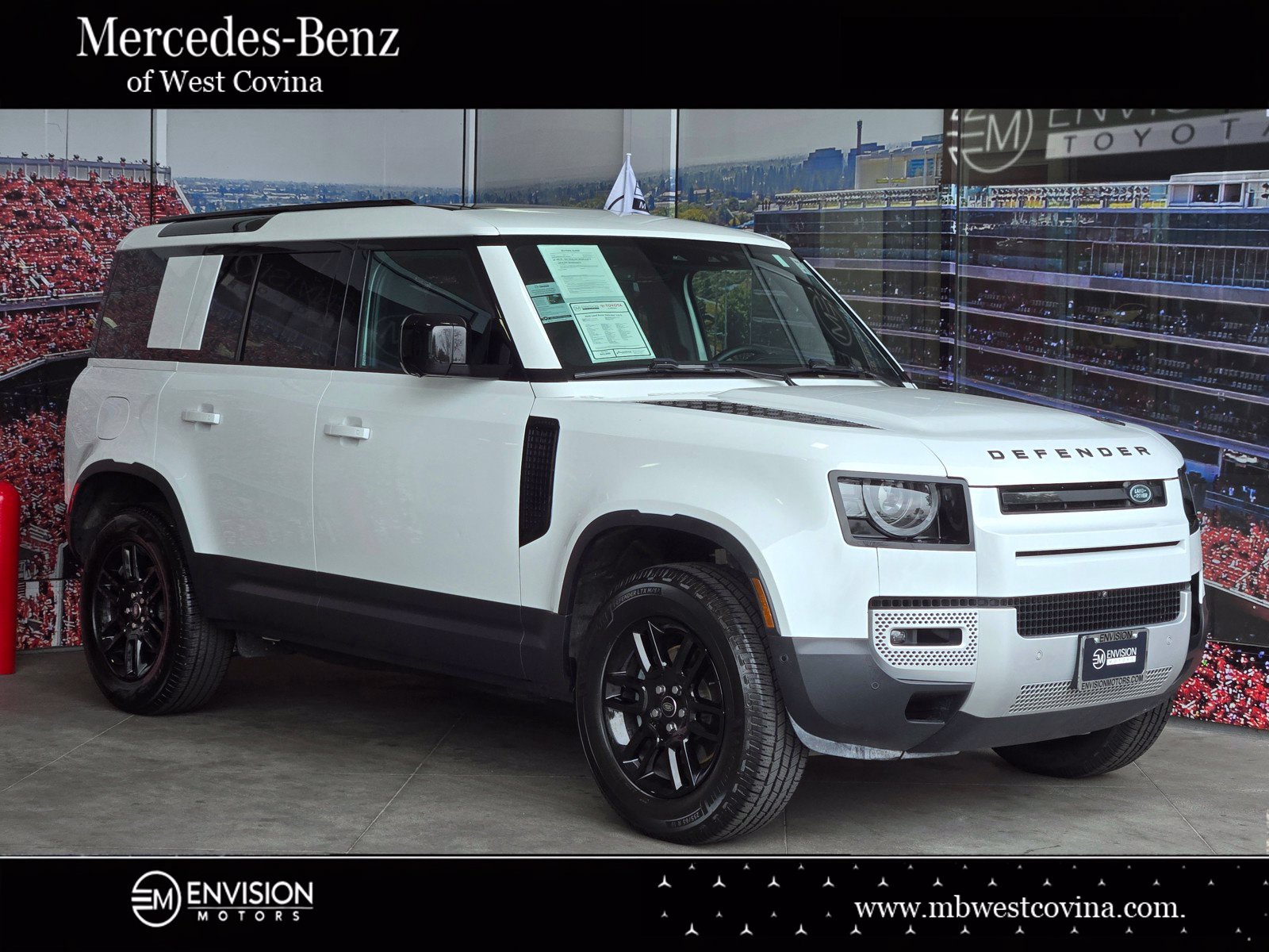 2025 Land Rover Defender