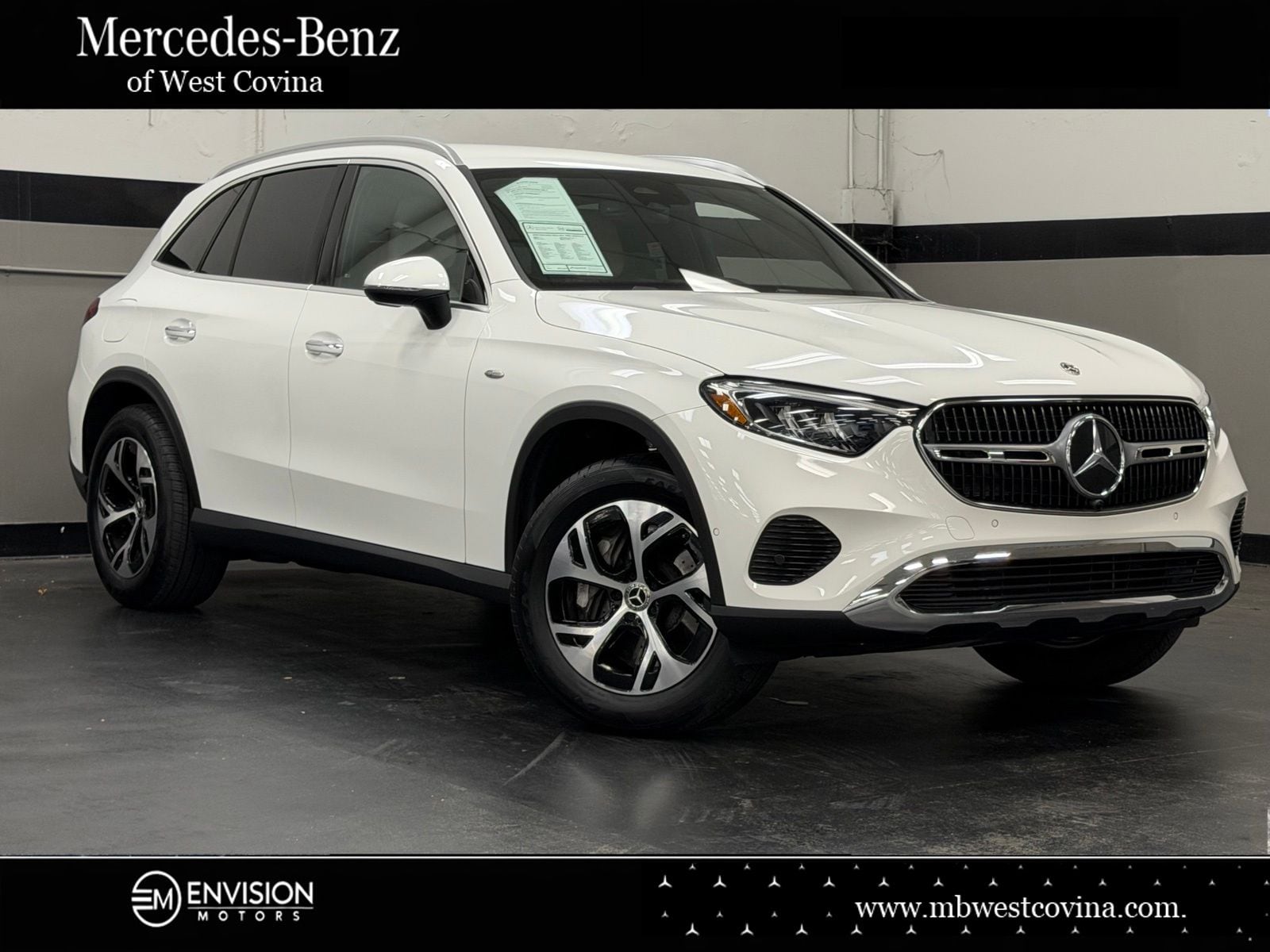 2025 Mercedes-Benz GLC