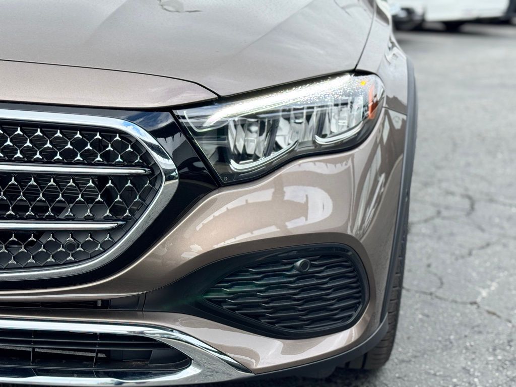 2025 Mercedes-Benz E-Class E450 All-Terrain - Photo 8