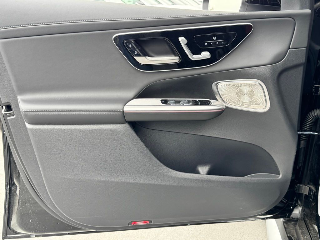 2025 Mercedes-Benz GLC AMG GLC63 S - Photo 16