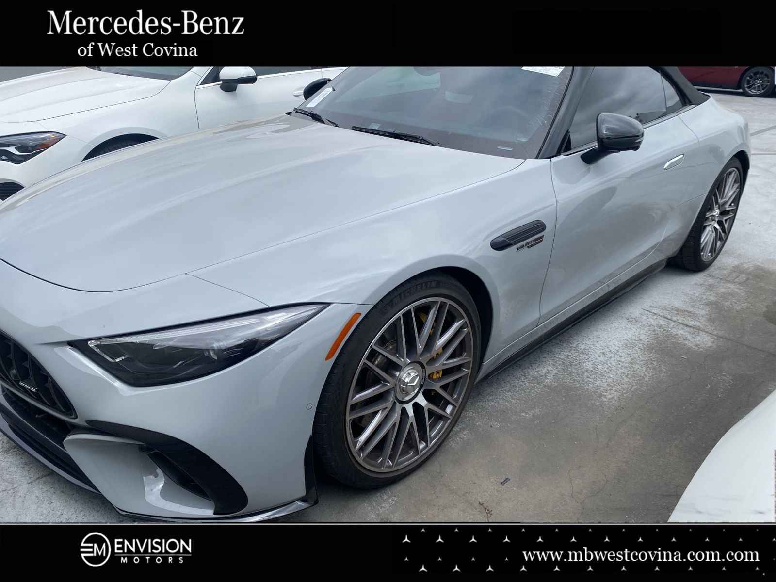 2022 Mercedes-Benz SL Mercedes-AMG SL 63 4MATIC+'s photo