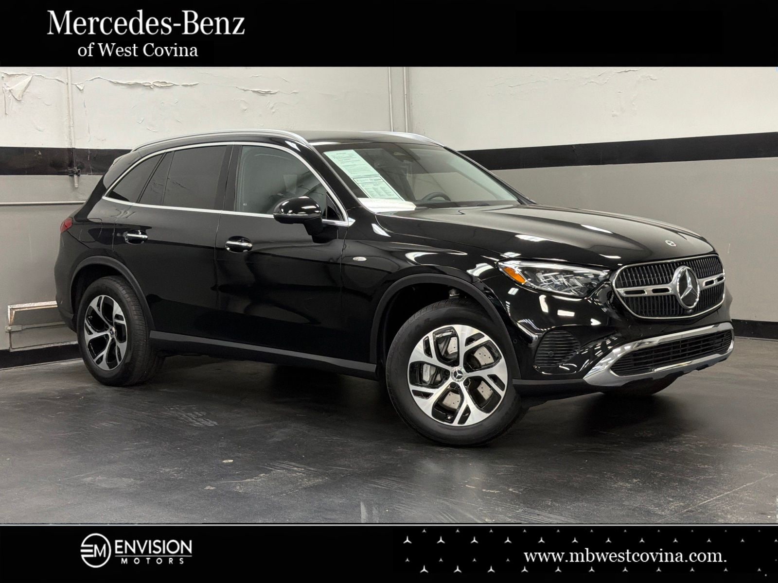 2025 Mercedes-Benz GLC
