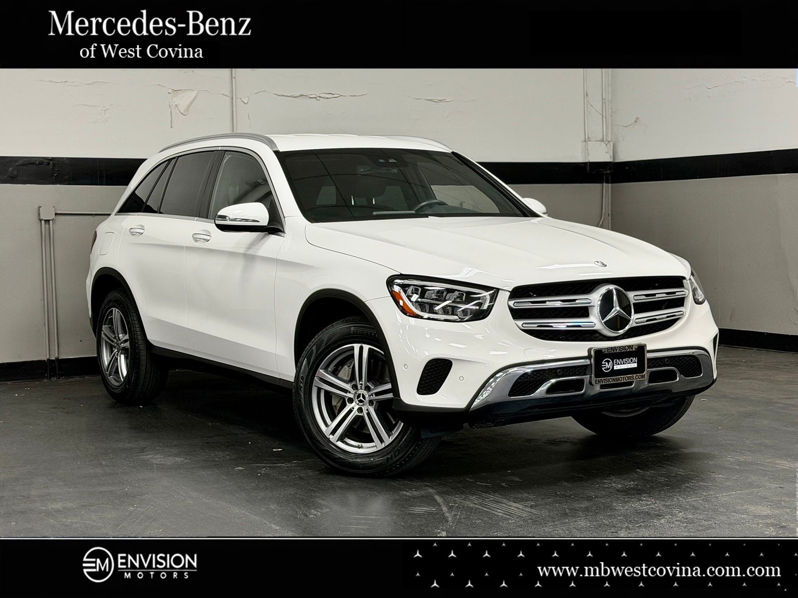 2022 Mercedes-Benz GLC GLC 300's photo