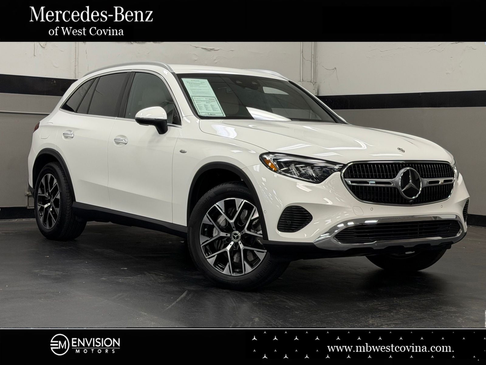 2025 Mercedes-Benz GLC