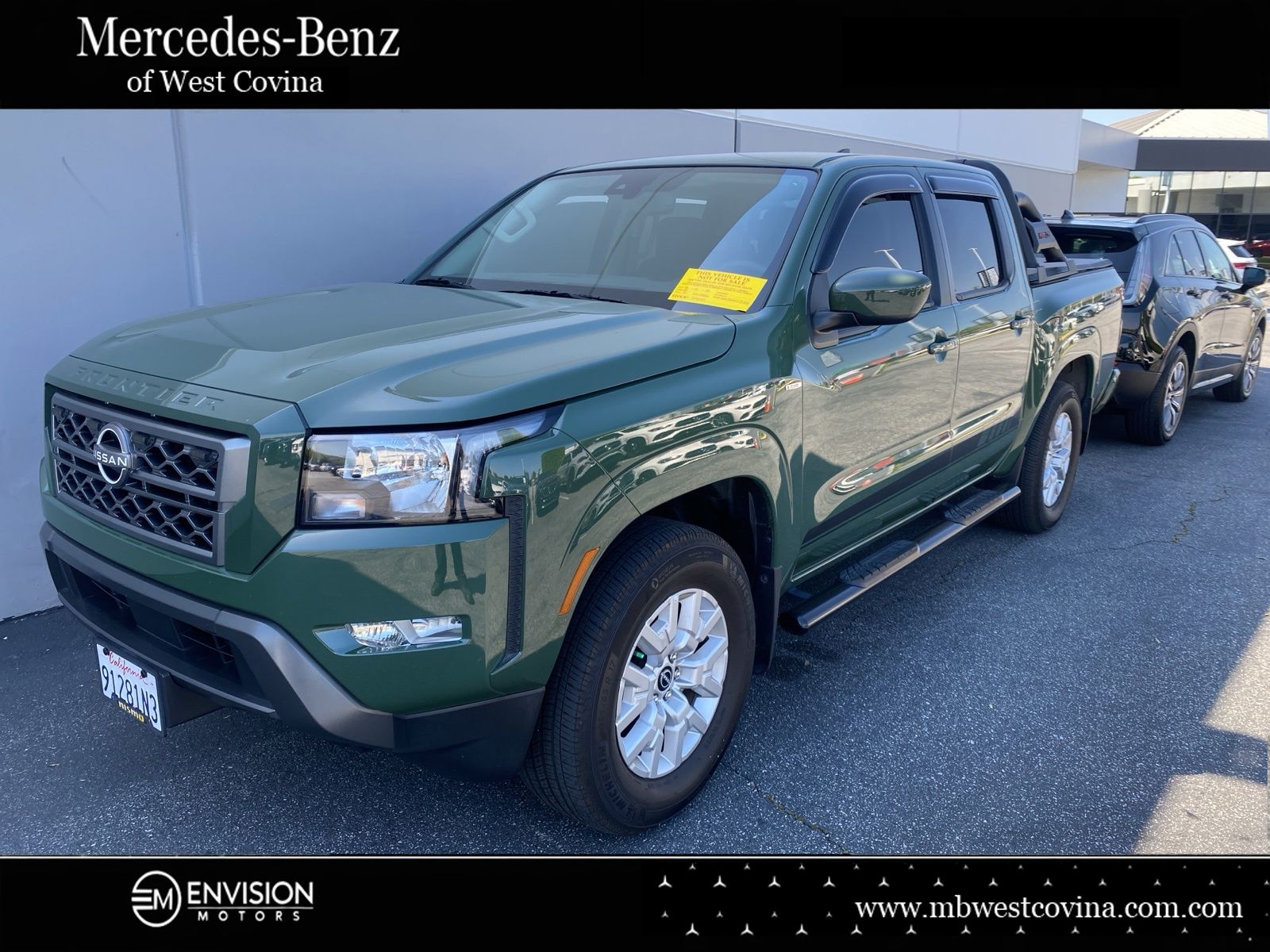 2022 Nissan Frontier SV Crew Cab 4X2 SWB's photo