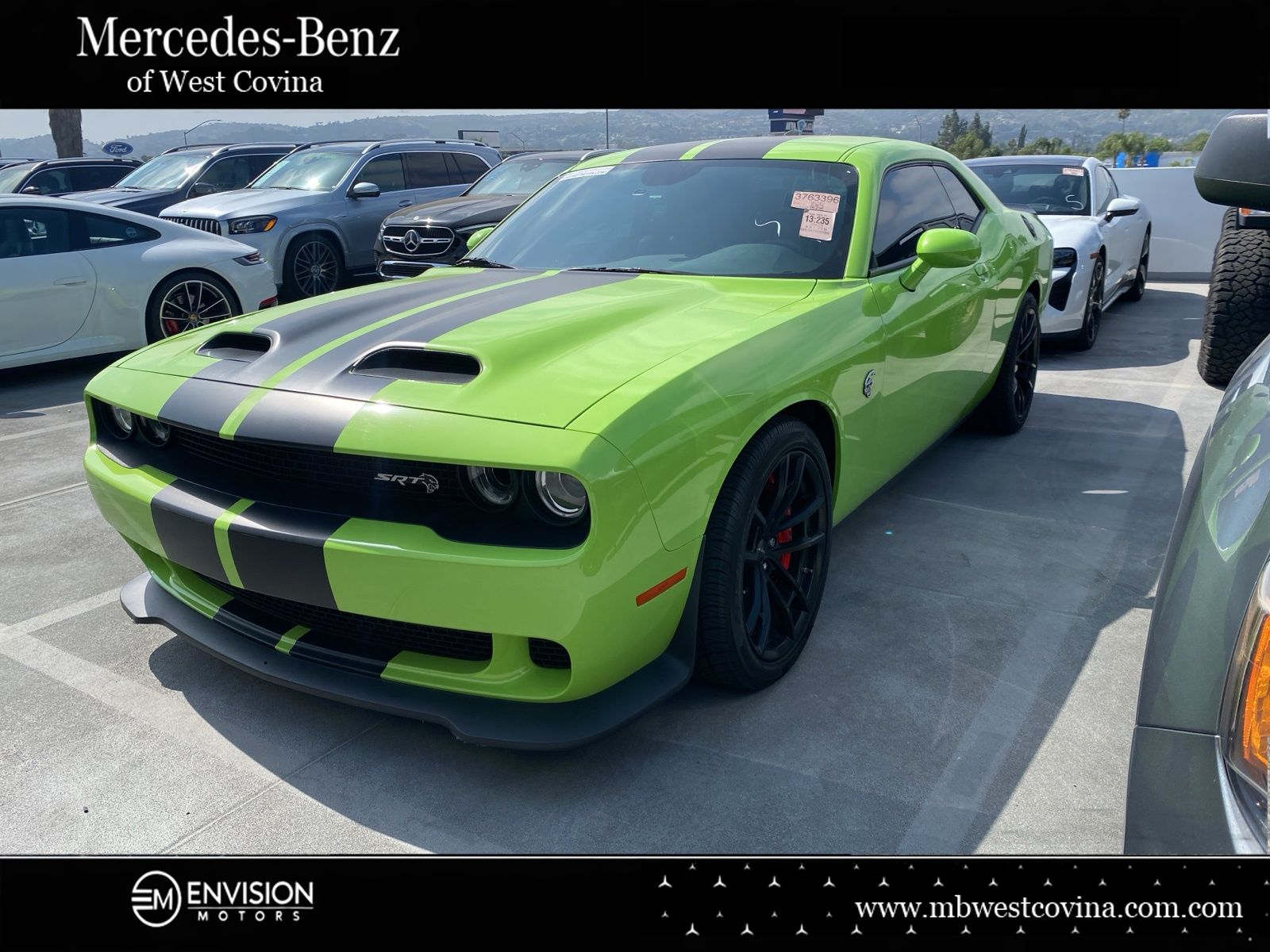2023 Dodge Challenger SRT Hellcat Jailbreak Auto's photo