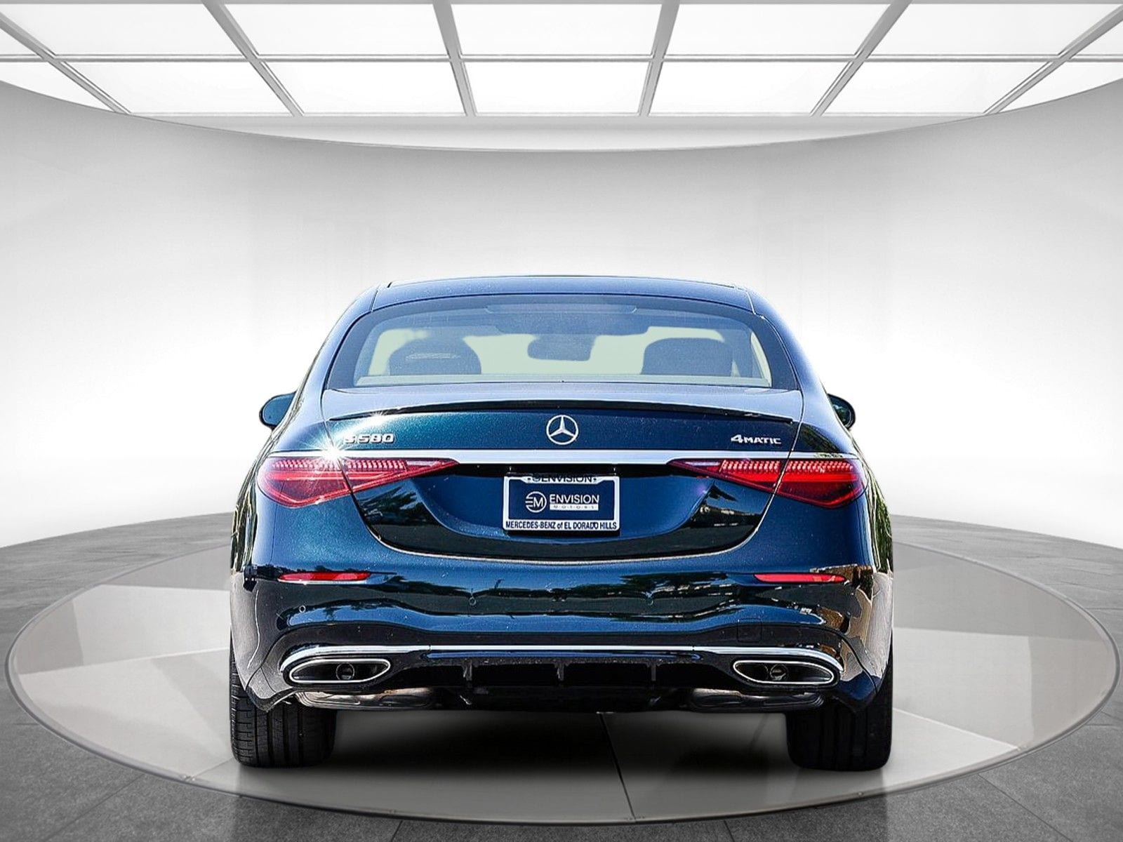 2024 Mercedes-Benz S-Class S 580 photo 2